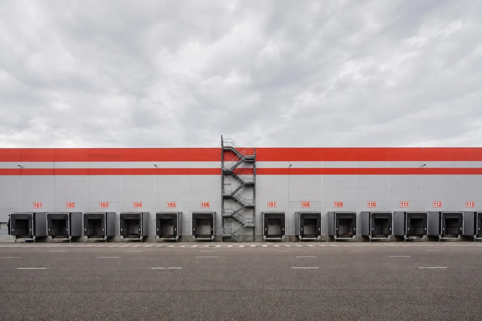 BLS logistikos centras, Alšėnų g. 12, Kauno r.