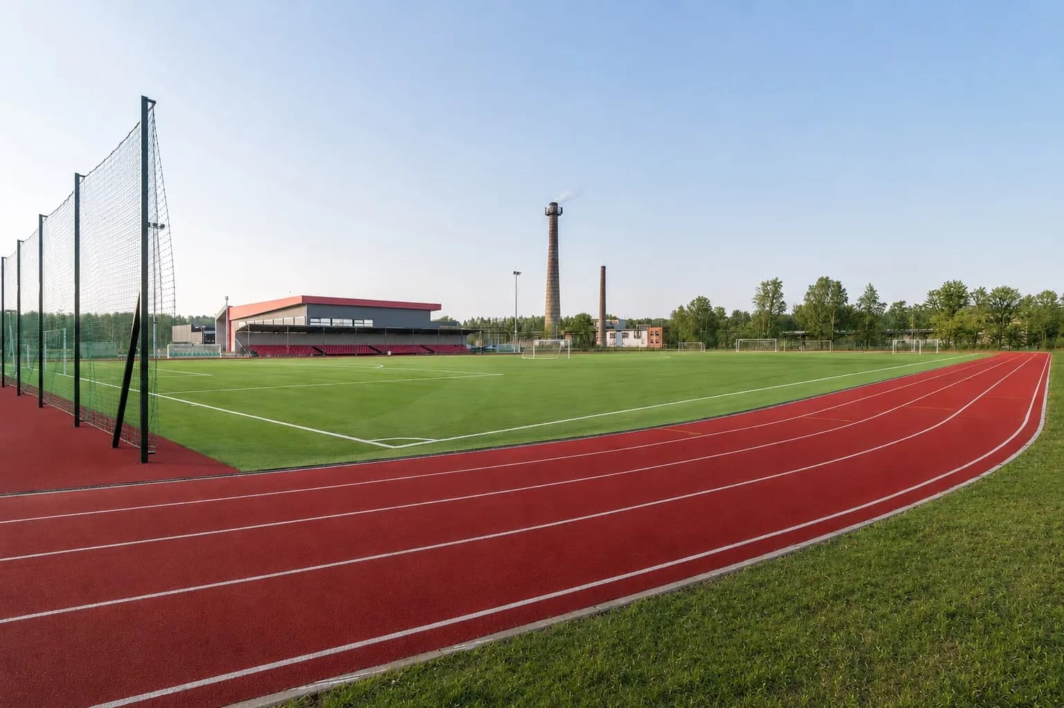 PRIENŲ baseinas ir stadionas, Pramonės g. 20, Prienuose