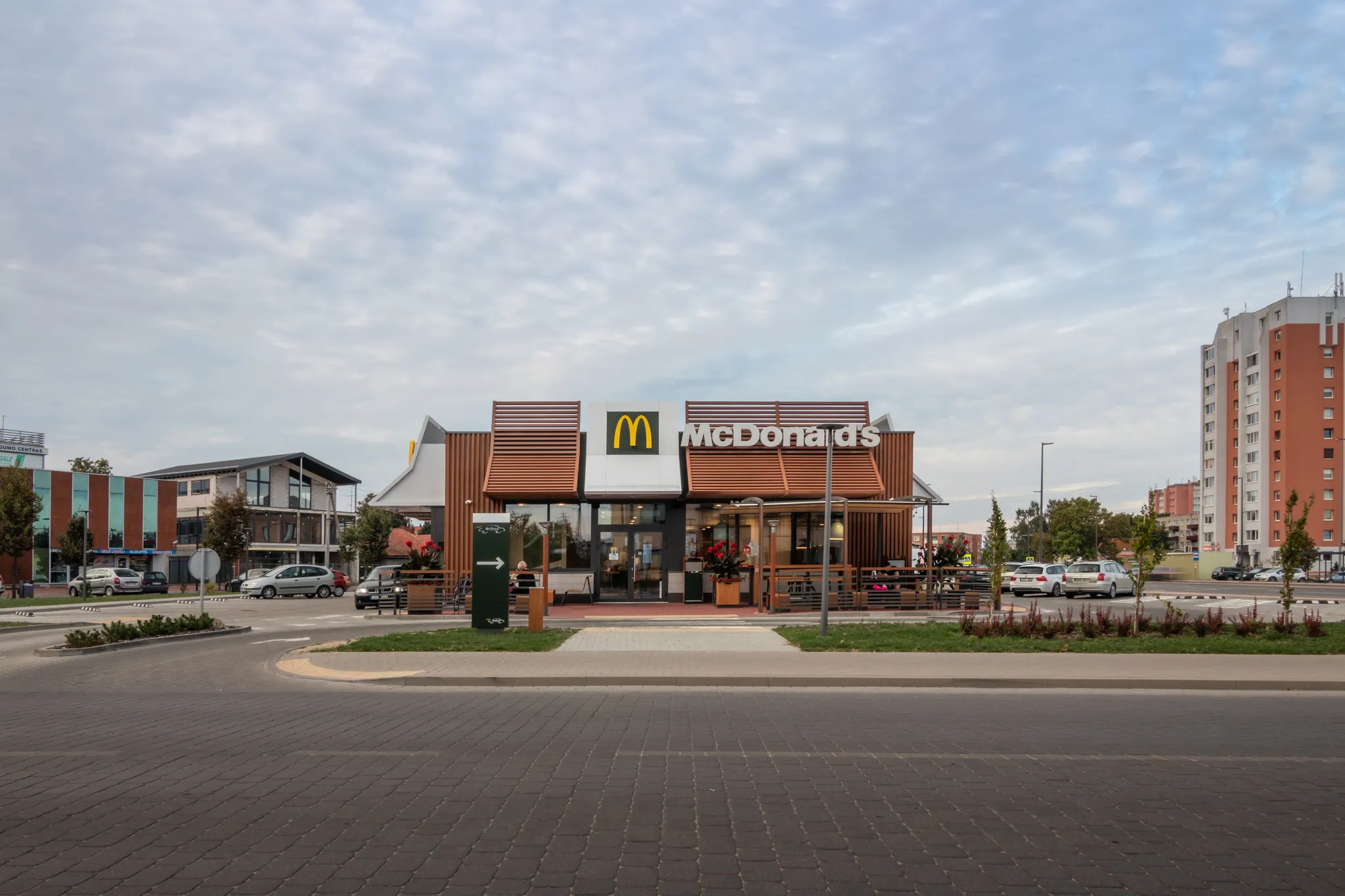 McDONALD's restoranas, Kauno g. 28, Marijampolėje