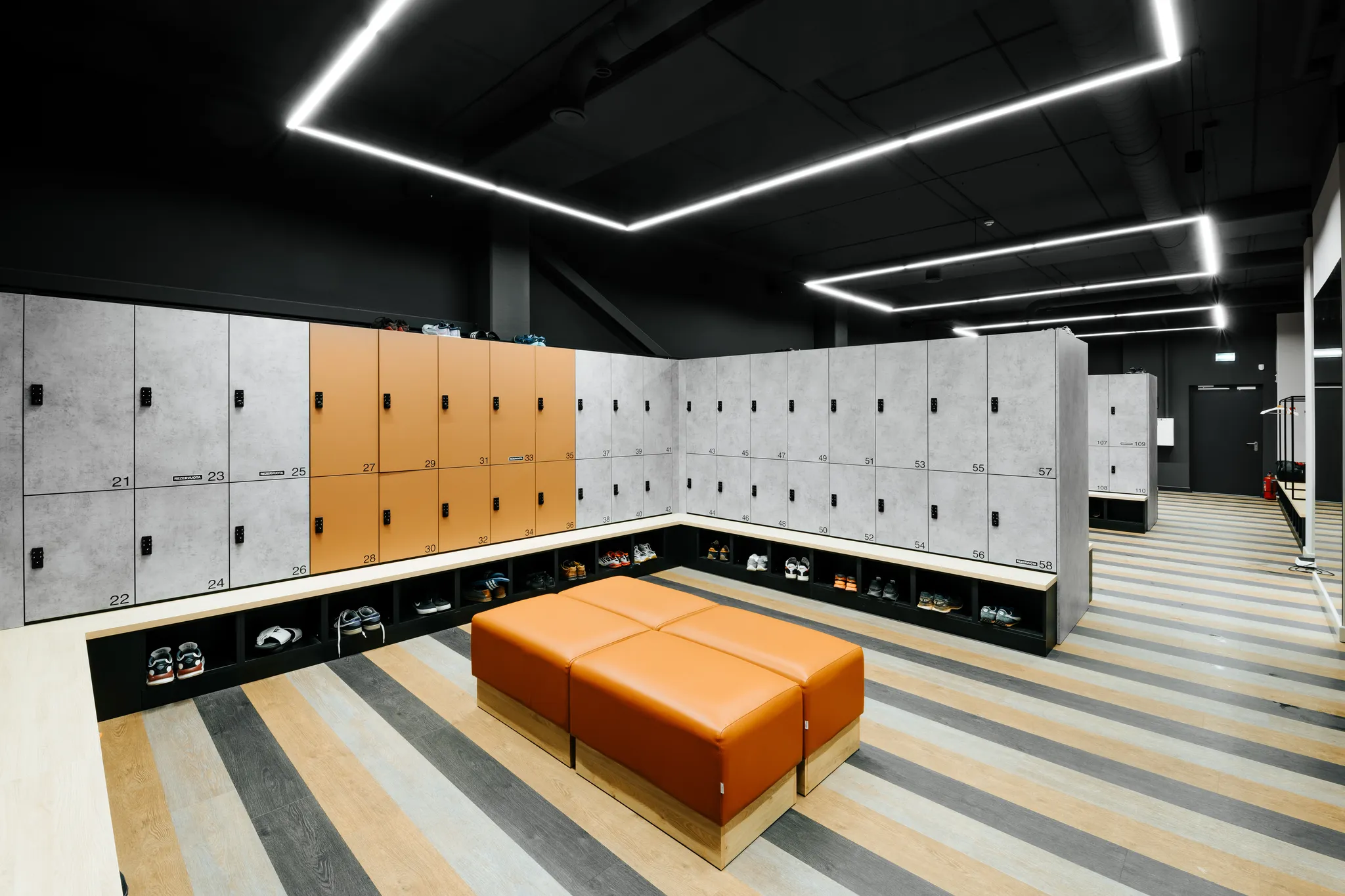 TENNIS SPACE, Islandijos 6, Kaune